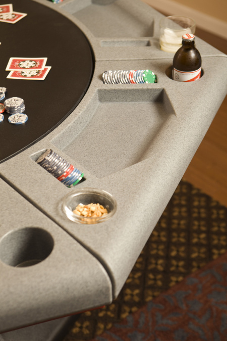 7 Sided Poker Table Features